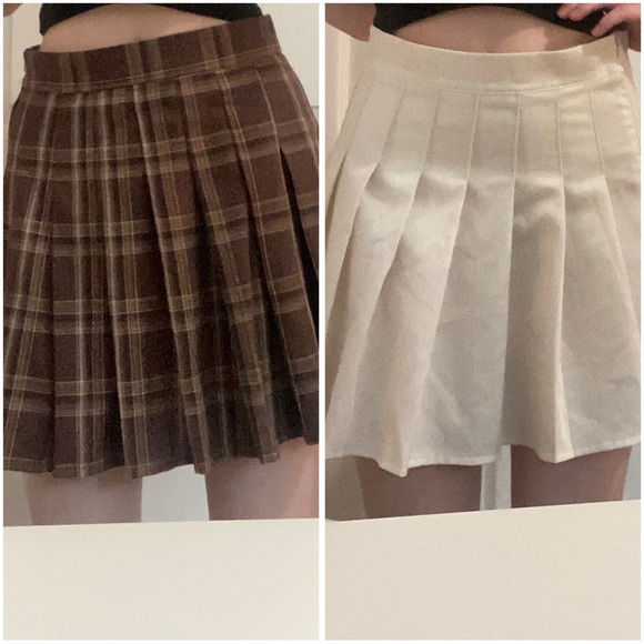 Mini Pleated Skirt Bundle - Size S - Picture 1 of 8